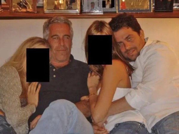 Epstein'in Paris'teki Dairesinin Görüntüleri Ortaya Çıktı! Genç Kızların Çıplak Fotoğrafları Mide Bulandırdı